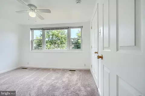 925 Catawba Ct, Halethorpe, MD 21227 photo 19