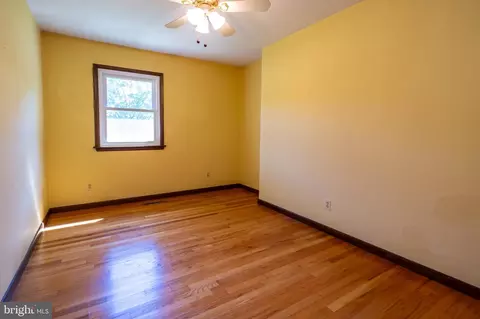 Bedroom - 2916 York Manor Rd, Phoenix, MD 21131 photo 6 of 7