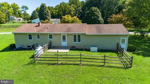 Other - 2916 York Manor Rd, Phoenix, MD 21131 photo 3 of 10
