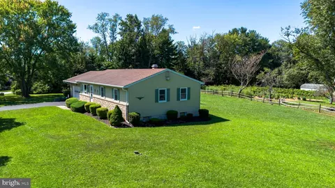 Other - 2916 York Manor Rd, Phoenix, MD 21131 photo 5 of 10