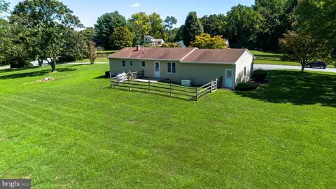 Other - 2916 York Manor Rd, Phoenix, MD 21131 photo 4 of 10