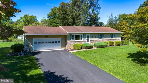 Exterior - 2916 York Manor Rd, Phoenix, MD 21131 photo 1 of 2