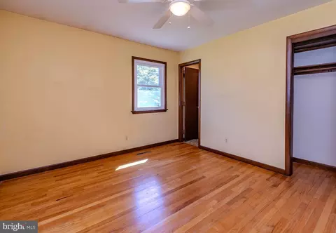Bedroom - 2916 York Manor Rd, Phoenix, MD 21131 photo 4 of 7