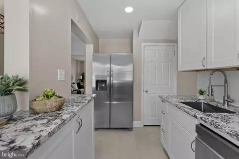 Kitchen - 2134 Redthorn Rd, Middle River, MD 21220 photo 2 of 2