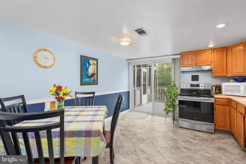 7930 Rolling View Ave, Nottingham, MD 21236 photo 15