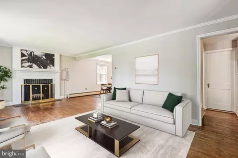 Living - 1402 Ruxton Rd, Towson, MD 21204 photo 2 of 7