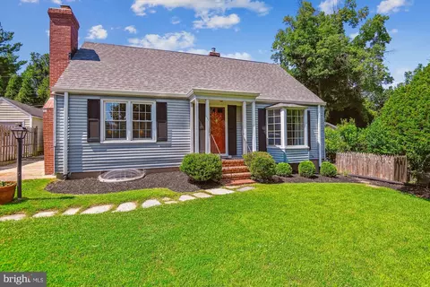 Exterior - 1402 Ruxton Rd, Towson, MD 21204 photo 7 of 7