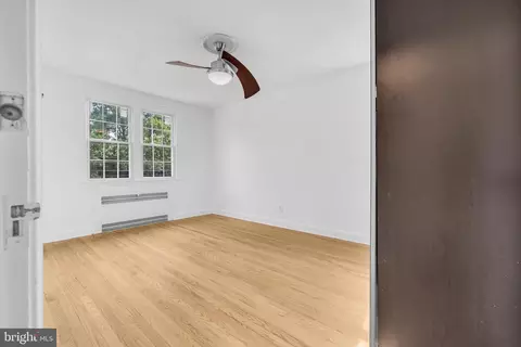 204 Burke Ave, Towson, MD 21286 photo 14