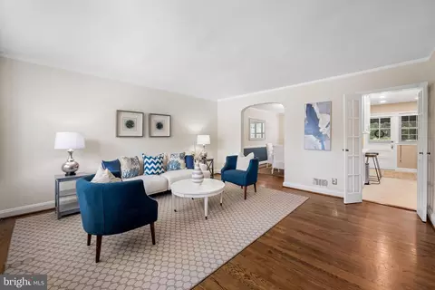 210 Stanmore Rd, Baltimore, MD 21212 photo 8