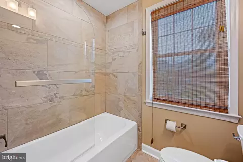 210 Stanmore Rd, Baltimore, MD 21212 photo 25