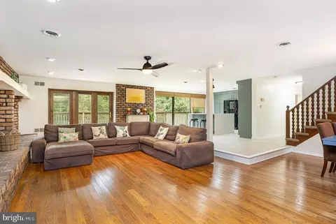 Living - 2007 Wilson Rd, White Hall, MD 21161 photo 1 of 4