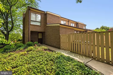 1 Pacers Ln #A, Pikesville, MD 21208