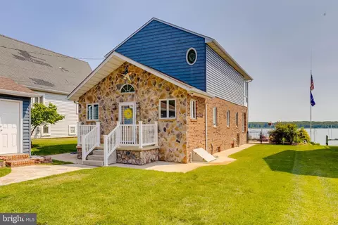 4534 Todd Pt, Sparrows Point, MD 21219 photo 3