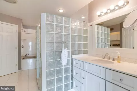 4534 Todd Pt, Sparrows Point, MD 21219 photo 15