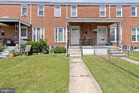 7966 Saint Claire Ln, Dundalk, MD 21222