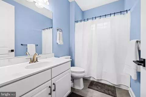 Bath - 14309 Oak Meadow Rd, Baldwin, MD 21013 photo 1 of 3
