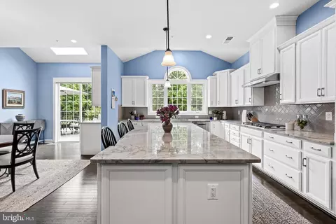 Kitchen - 14309 Oak Meadow Rd, Baldwin, MD 21013 photo 8 of 8