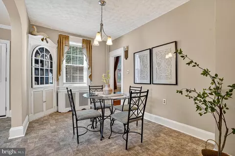 107 E Overlea Ave E, Baltimore, MD 21206 photo 9