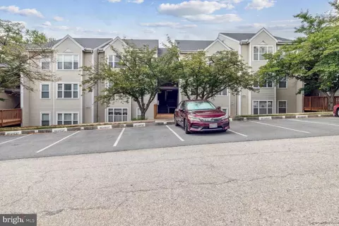 20 Deer Run Ct #D, Halethorpe, MD 21227