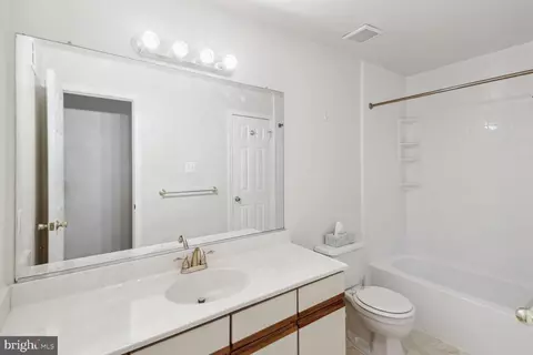 Bath - 20 Deer Run Ct #D, Halethorpe, MD 21227 photo 2 of 2