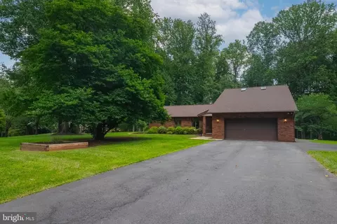 3 Ridgecliff Ct, Kingsville, MD 21087