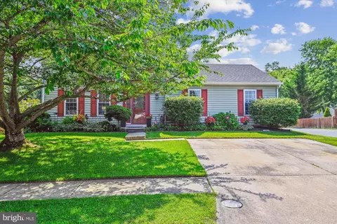 7138 Olivia Rd, Middle River, MD 21220 photo 2