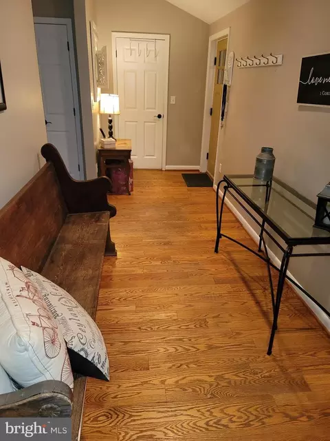 Entry Way - 2424 Stanwick Rd, Phoenix, MD 21131 photo 6 of 11