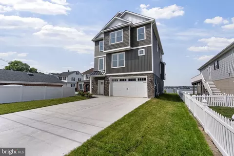 Exterior - 7108 River Drive Rd, Sparrows Point, MD 21219 photo 5 of 5