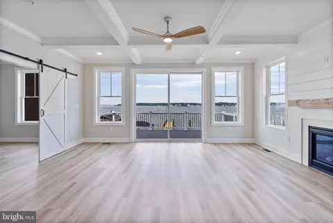 Living - 7108 River Drive Rd, Sparrows Point, MD 21219 photo 1 of 5