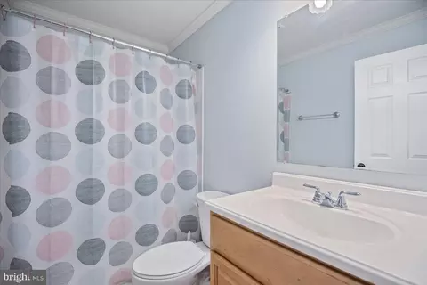8255 Longpoint Rd, Dundalk, MD 21222 photo 25