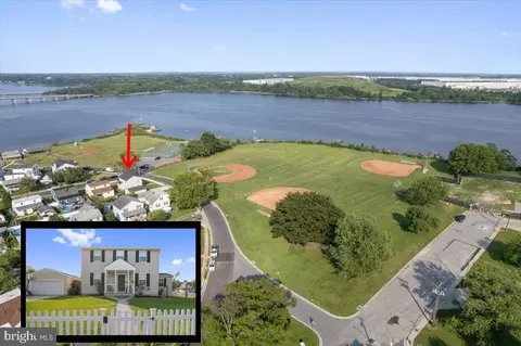 8255 Longpoint Rd, Dundalk, MD 21222 photo 2