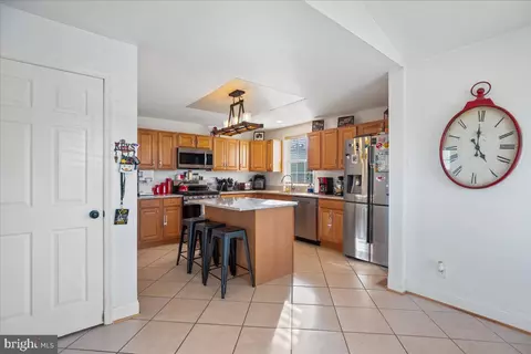 8255 Longpoint Rd, Dundalk, MD 21222 photo 30