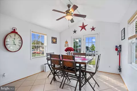 8255 Longpoint Rd, Dundalk, MD 21222 photo 33