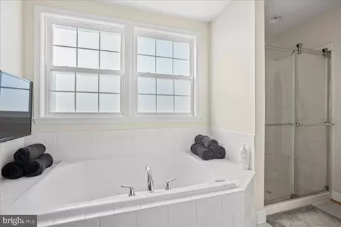 8255 Longpoint Rd, Dundalk, MD 21222 photo 51