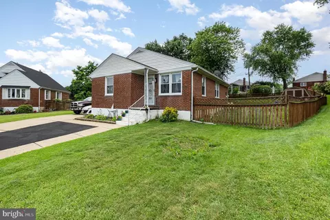 5200 Daybreak Ct, Baltimore, MD 21206