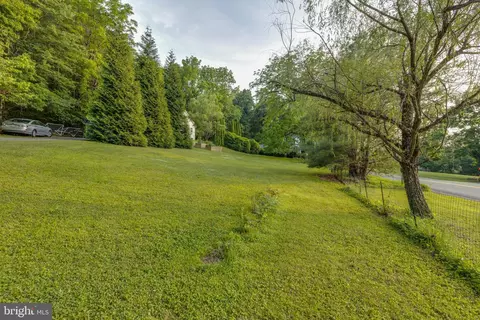 Exterior - 1801 Stringtown Rd, Sparks Glencoe, MD 21152 photo 9 of 10