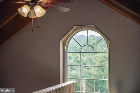 Entry Way - 1801 Stringtown Rd, Sparks Glencoe, MD 21152 photo 2 of 3
