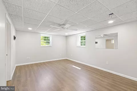 Living - 13033 Bottom Rd, Hydes, MD 21082 photo 5 of 5