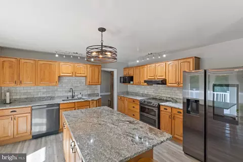 Kitchen - 13033 Bottom Rd, Hydes, MD 21082 photo 1 of 1