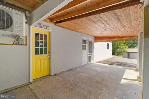 Exterior - 13033 Bottom Rd, Hydes, MD 21082 photo 3 of 5