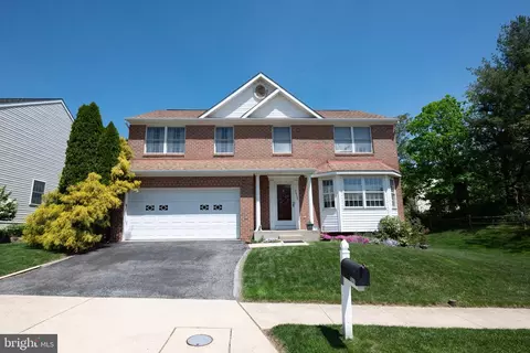 2618 Luiss Deane Dr, Parkville, MD 21234