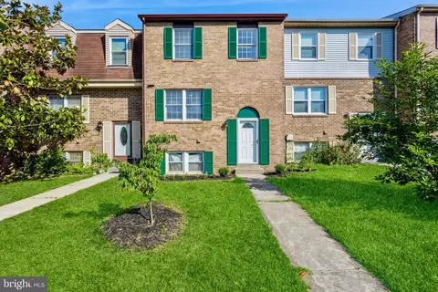 8 Tatler Pl, Owings Mills, MD 21117