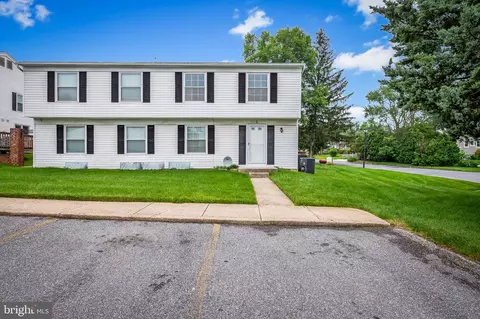2 Brookshire Dr #A, Reisterstown, MD 21136