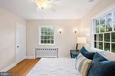 Bedroom - 7819 Overbrook, Ruxton, MD 21204 photo 6 of 9