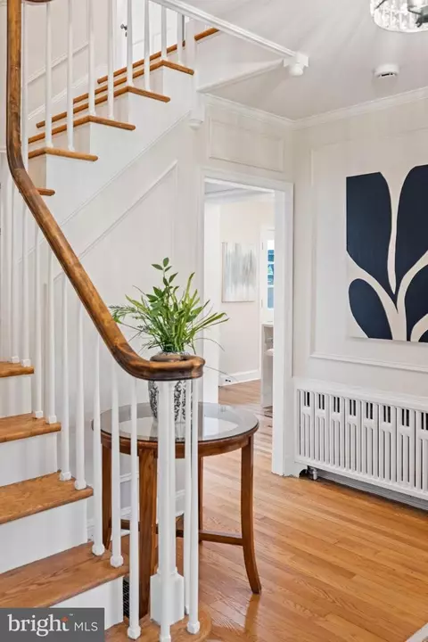 Entry Way - 7819 Overbrook, Ruxton, MD 21204 photo 2 of 12