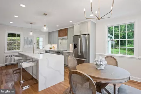 Kitchen - 7819 Overbrook, Ruxton, MD 21204 photo 4 of 8