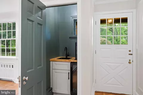 Entry Way - 7819 Overbrook, Ruxton, MD 21204 photo 12 of 12