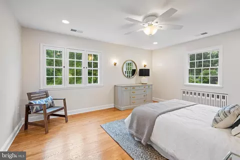Bedroom - 7819 Overbrook, Ruxton, MD 21204 photo 3 of 9