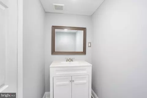 3415 Loganview Dr, Dundalk, MD 21222 photo 26