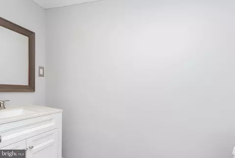 3415 Loganview Dr, Dundalk, MD 21222 photo 25